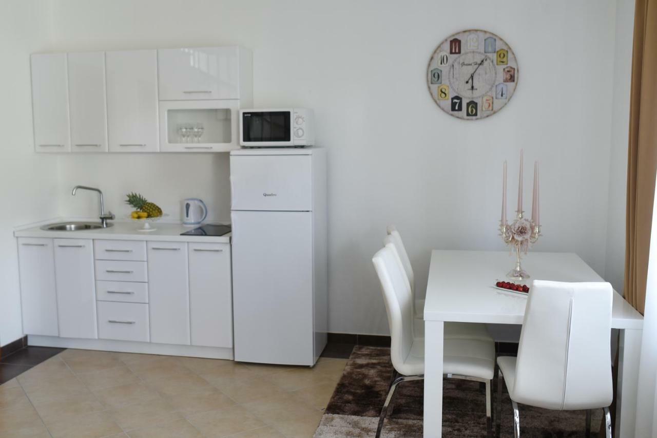 Apartman Livno Ngoại thất bức ảnh
