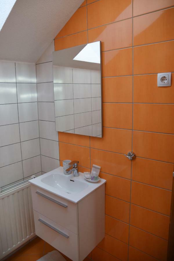 Apartman Livno Ngoại thất bức ảnh