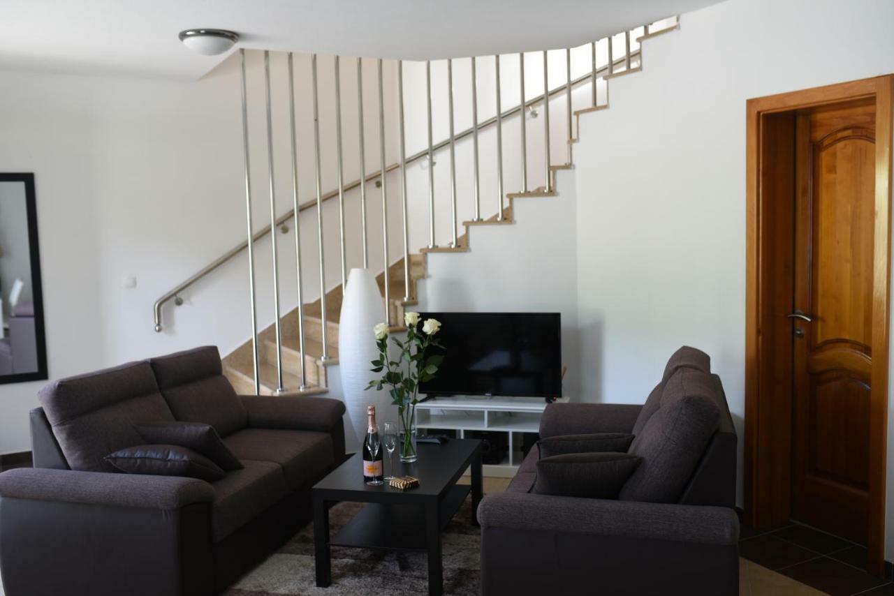Apartman Livno Ngoại thất bức ảnh